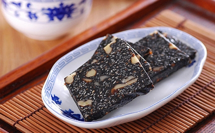 月经期间食用阿胶，会导致月经量少或排不干净(图1)